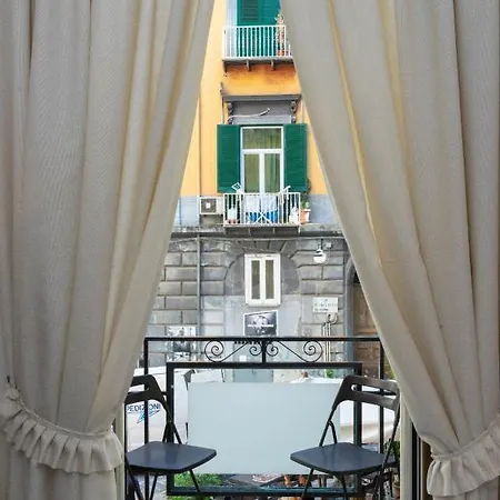 Konukevi “a Piazzetta” Napoli